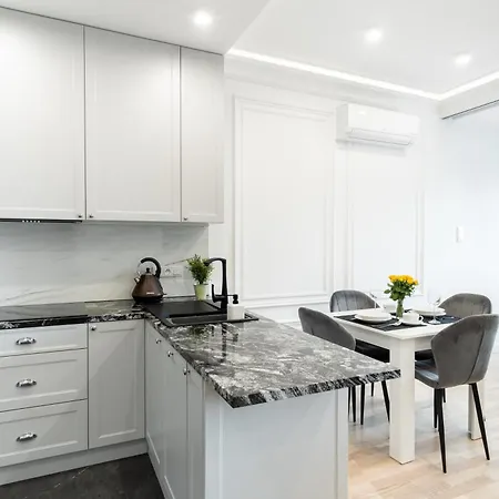 Lovely Flat Fabryczna Street Ac Free Parking Apartment