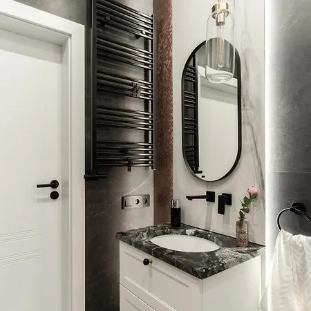 Lovely Flat Fabryczna Street Ac Free Parking *